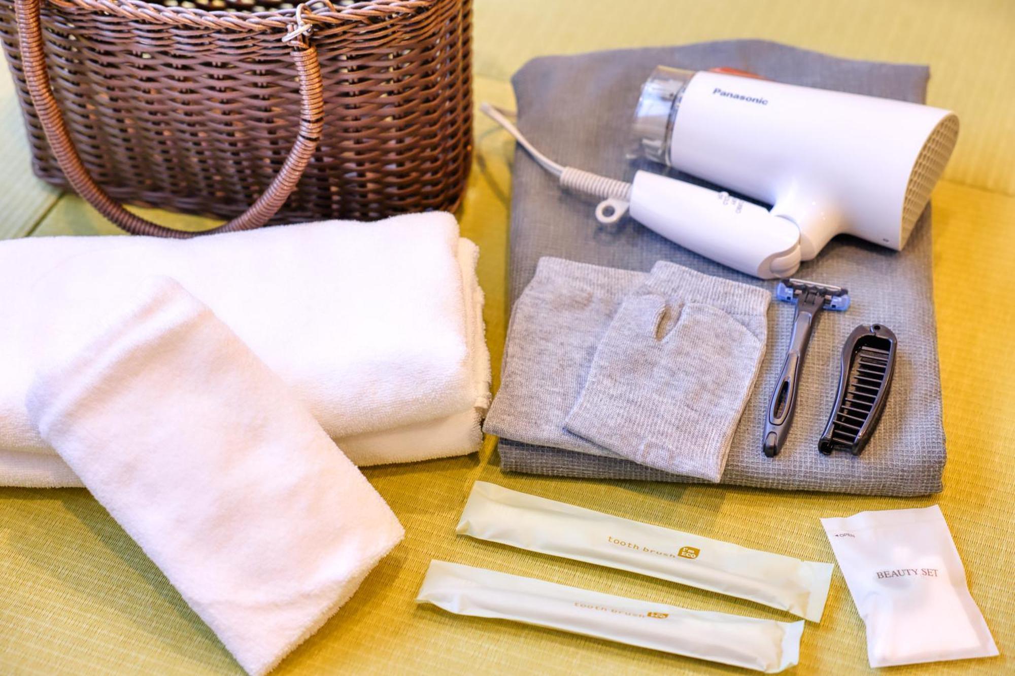 Miyama Ouan Kyoritsu Resort Takayama  Luaran gambar A typical amenity kit