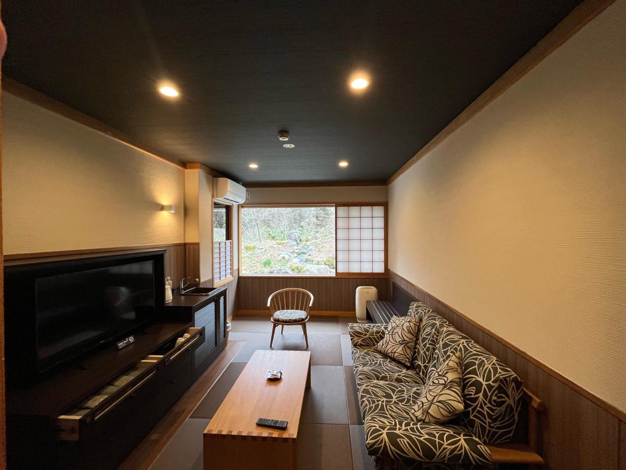 Miyama Ouan Kyoritsu Resort Takayama  Luaran gambar A room at the Ryokan
