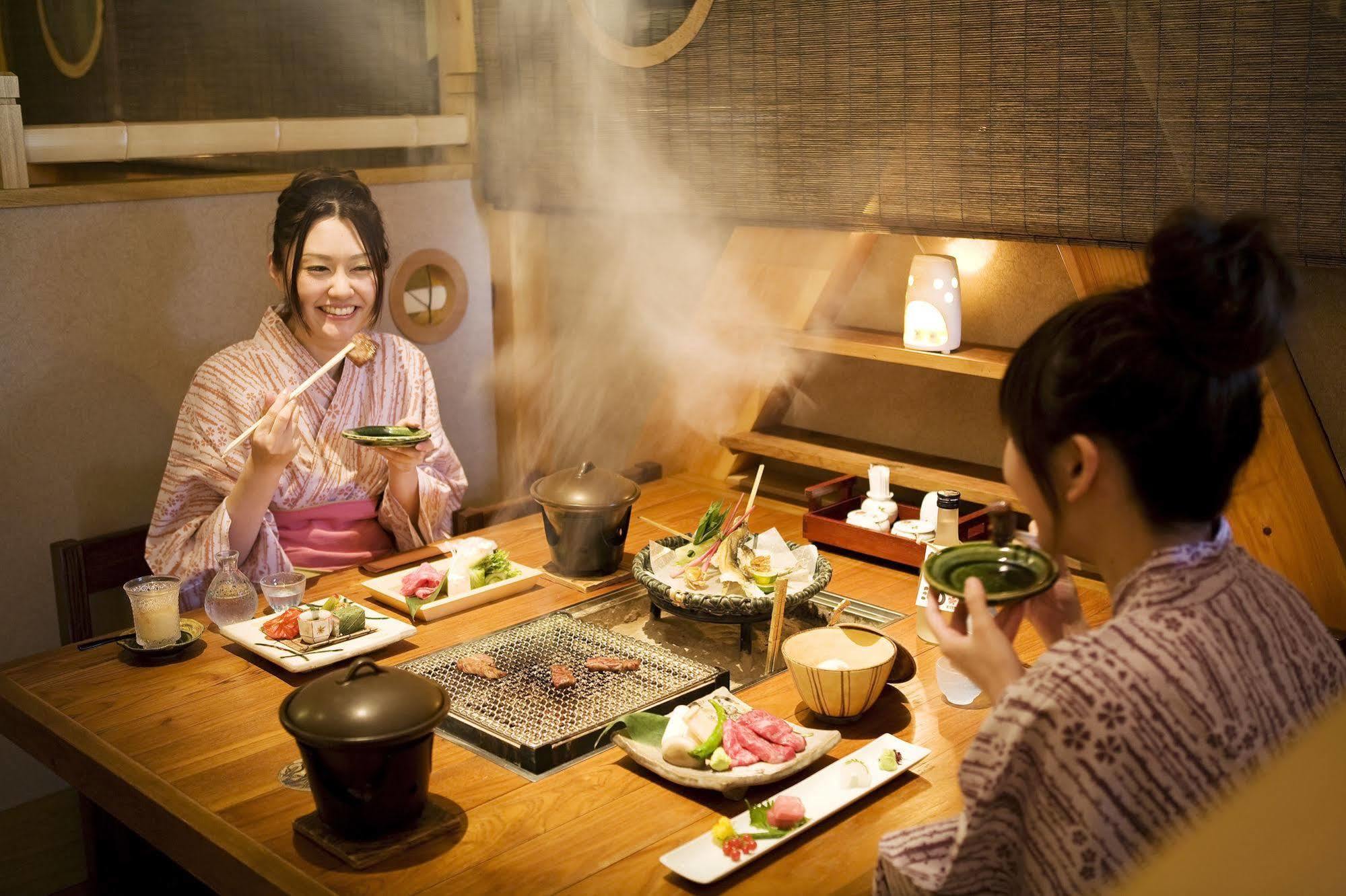 Miyama Ouan Kyoritsu Resort Takayama  Luaran gambar A Japanese meal