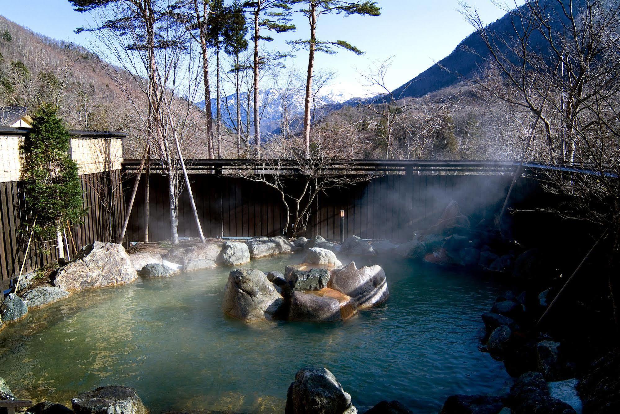 Miyama Ouan Kyoritsu Resort Takayama  Luaran gambar Yunoyu